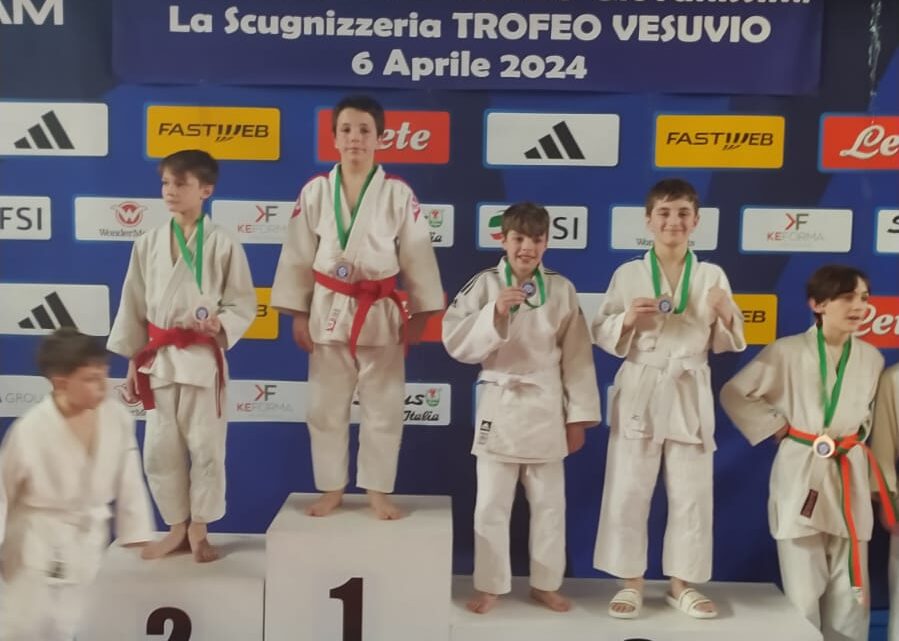 Medaglia d’oro per il nostro alunno Antonio Occhionorelli